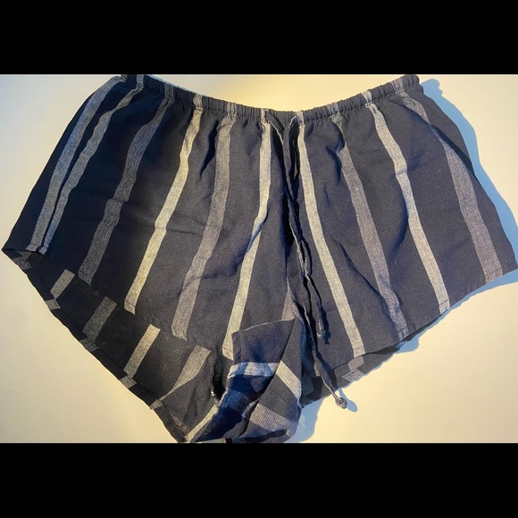 La Hearts Pants - Summer shorts size small